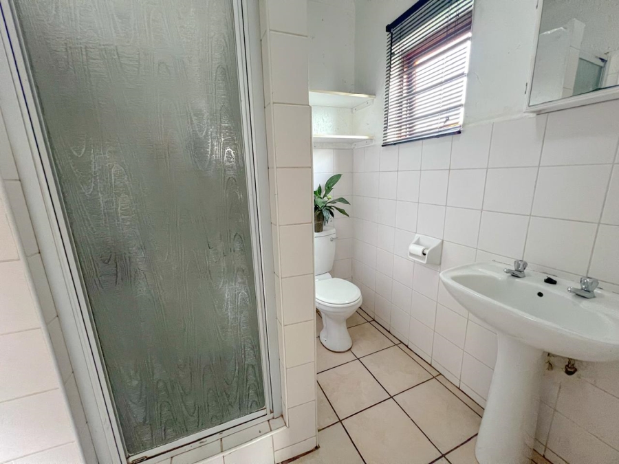 2 Bedroom Property for Sale in Vaalpark Free State